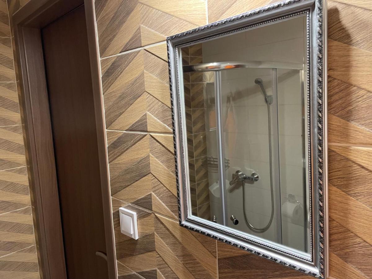 Kovacs Apartmanhaz 키슈쿤헐러시 외부 사진
