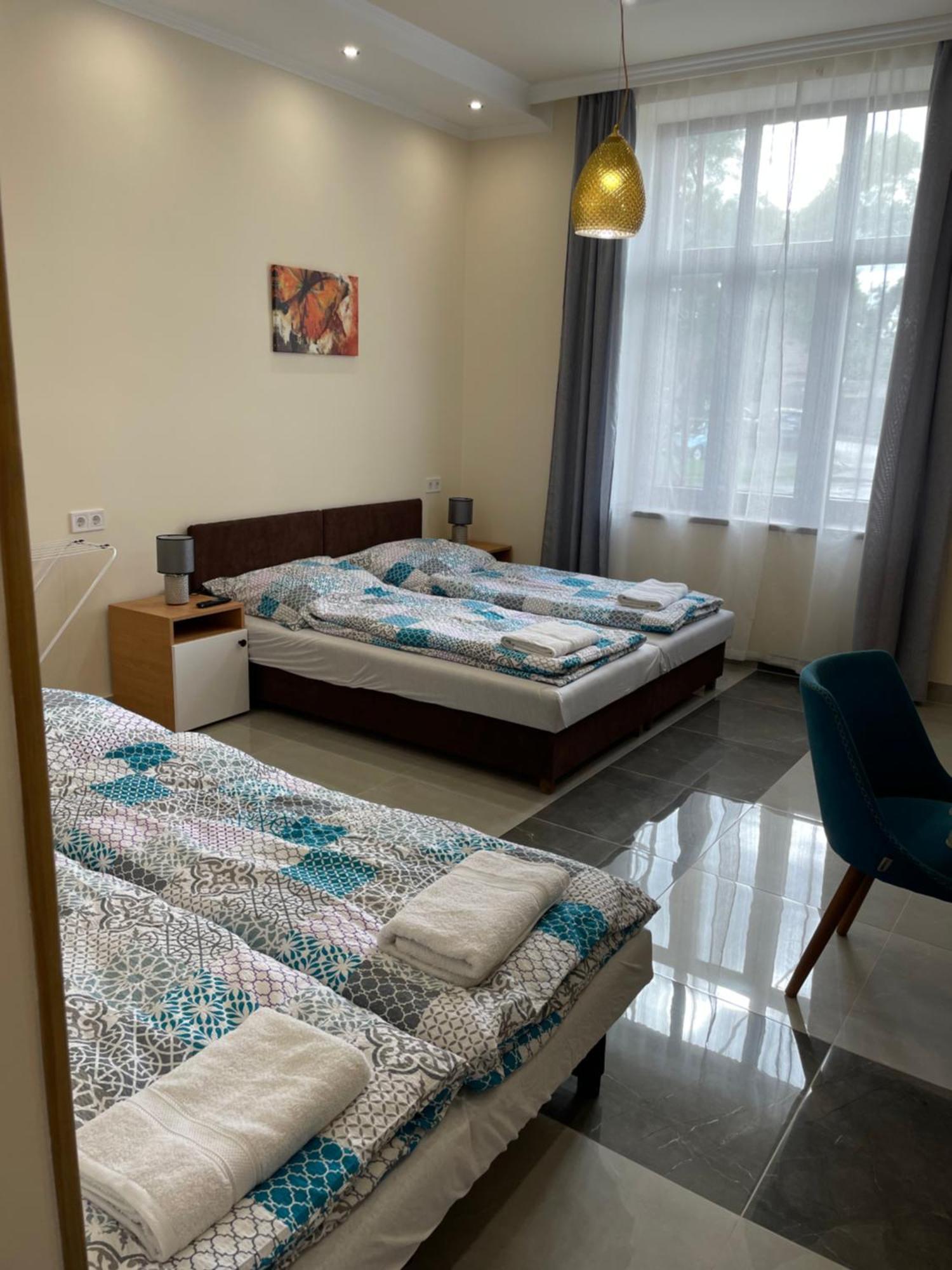 Kovacs Apartmanhaz 키슈쿤헐러시 객실 사진