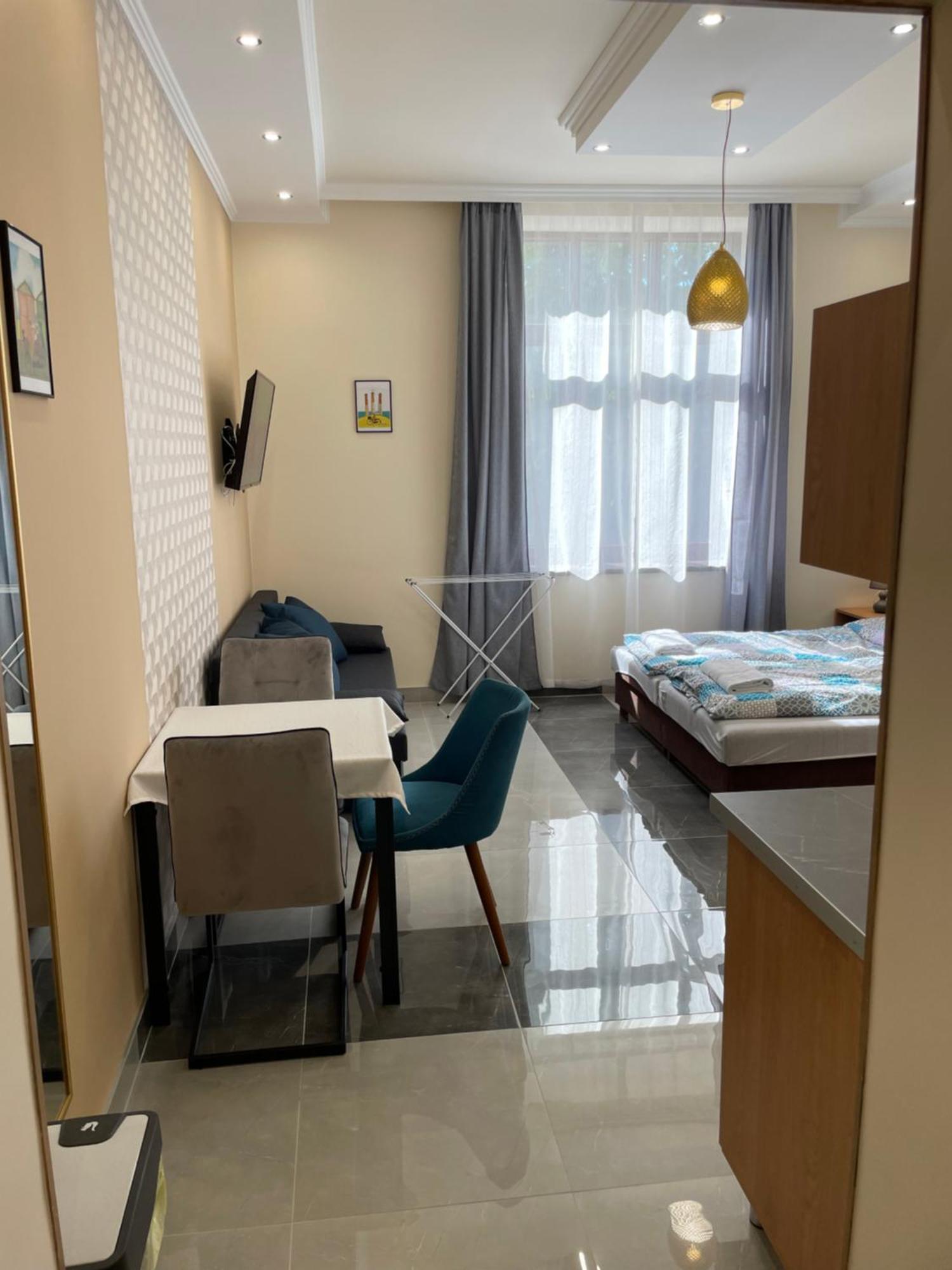 Kovacs Apartmanhaz 키슈쿤헐러시 객실 사진